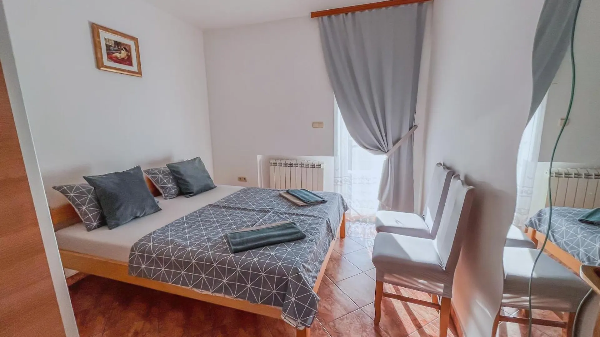 Apartman 1 Liznjan